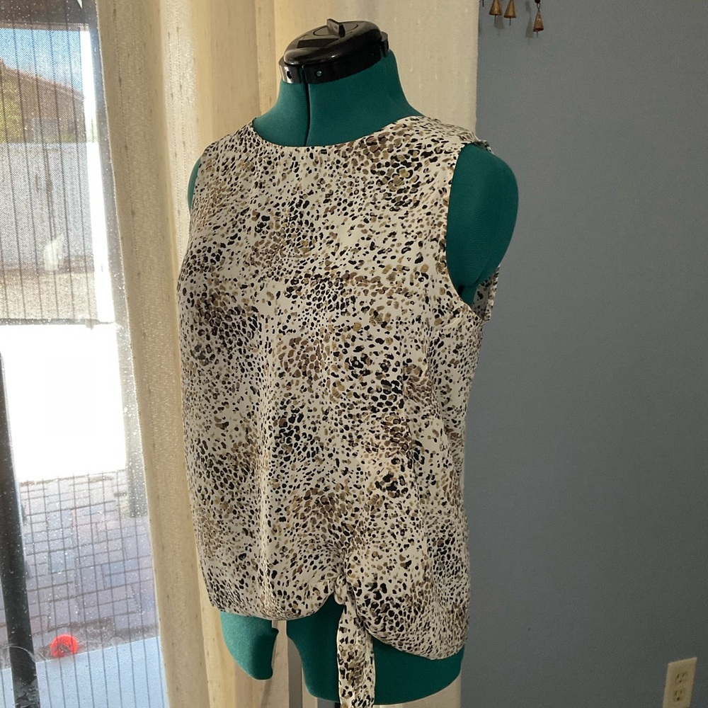 Rose + Olive sleeveless top